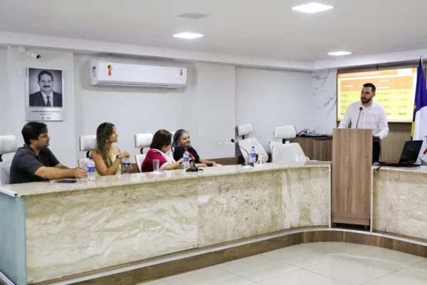 Prefeitura de Arcoverde apresenta relatório fiscal e afirma cumprimento das metas de 2025