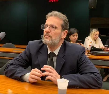 Filho de Arcoverde, Olavo Bandeira se coloca como pré-candidato a deputado estadual